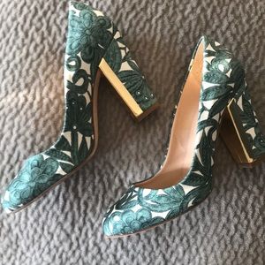 Green and Cream J Crew paisley hell with gold heel